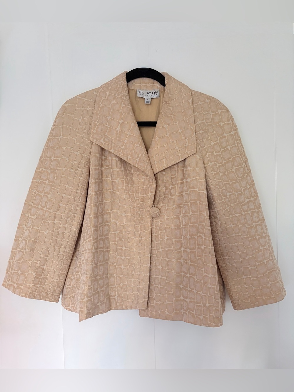ST JOHN Vintage Champagne Tan Blazer | Silk-lined Luxury Jacket | Size 4